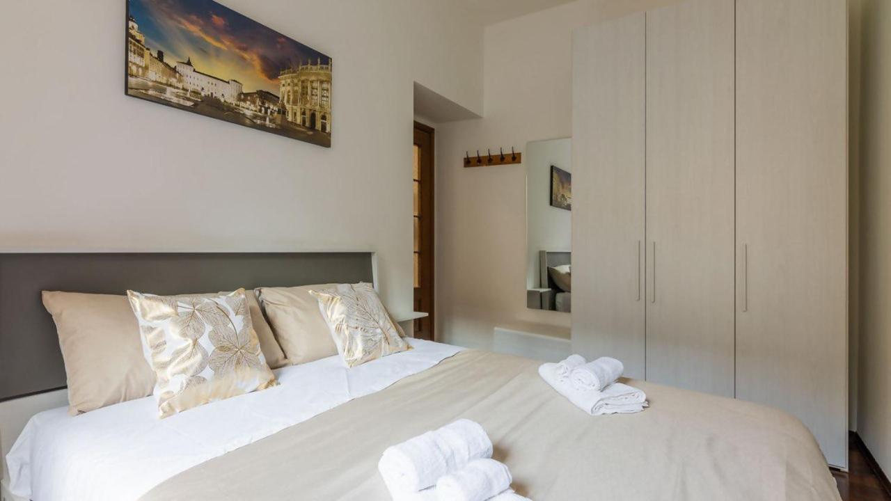 Porta Nuova Centro Elegante Suite Con Wifi Torino Kültér fotó