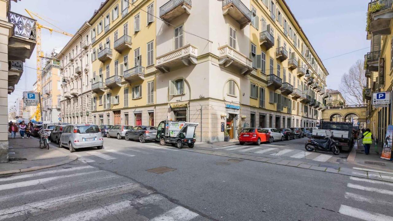 Porta Nuova Centro Elegante Suite Con Wifi Torino Kültér fotó